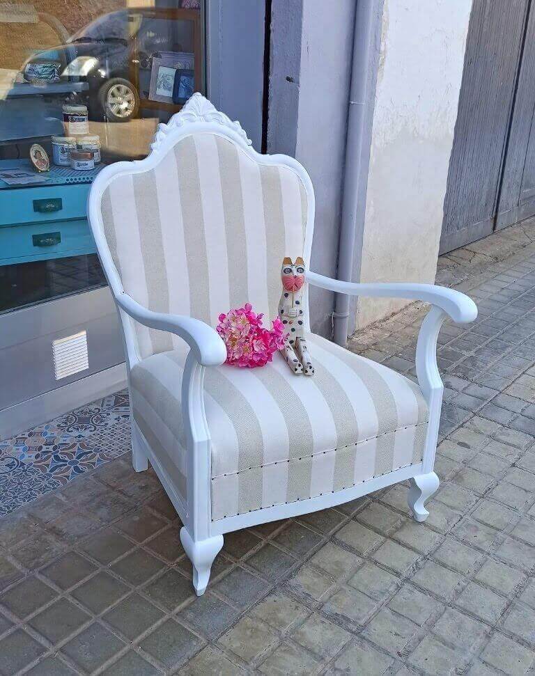 sillón restaurado y tapizado